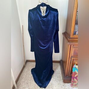 anthropologie blue velvet dress Womens Anthropologie Blue Paisley Pattern Velvet Maxi Dress